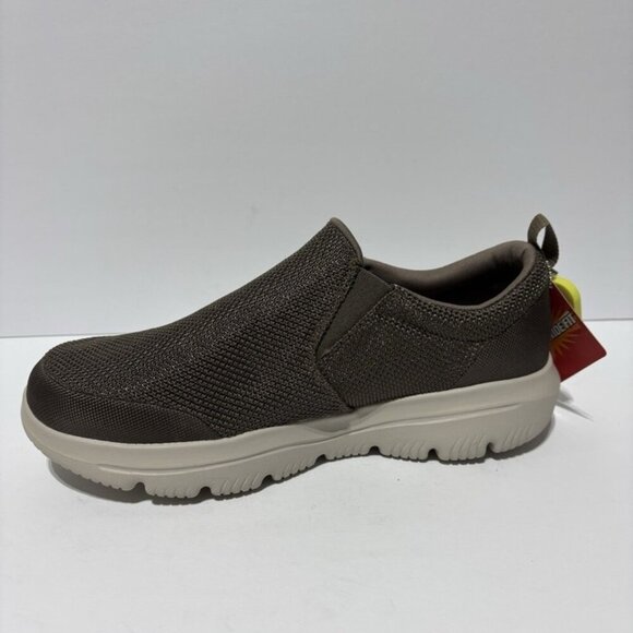 Skechers Men’s Go Walk Evolution Ultra- Impeccable Slip-On Shoes, Size 9EW main image 6